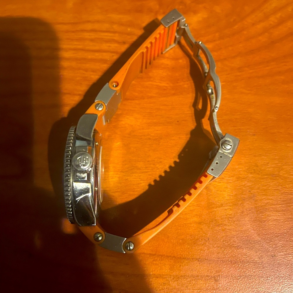 Sony Pictures Movie Ulysse Nardin Orange Dive Watch with Silver Clone - Picture 2 of 9